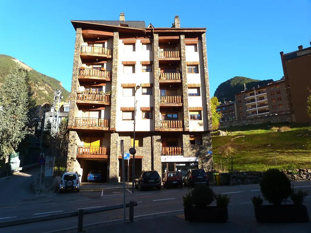 Xarpell-Vacances Pirinenca Apartment Encamp